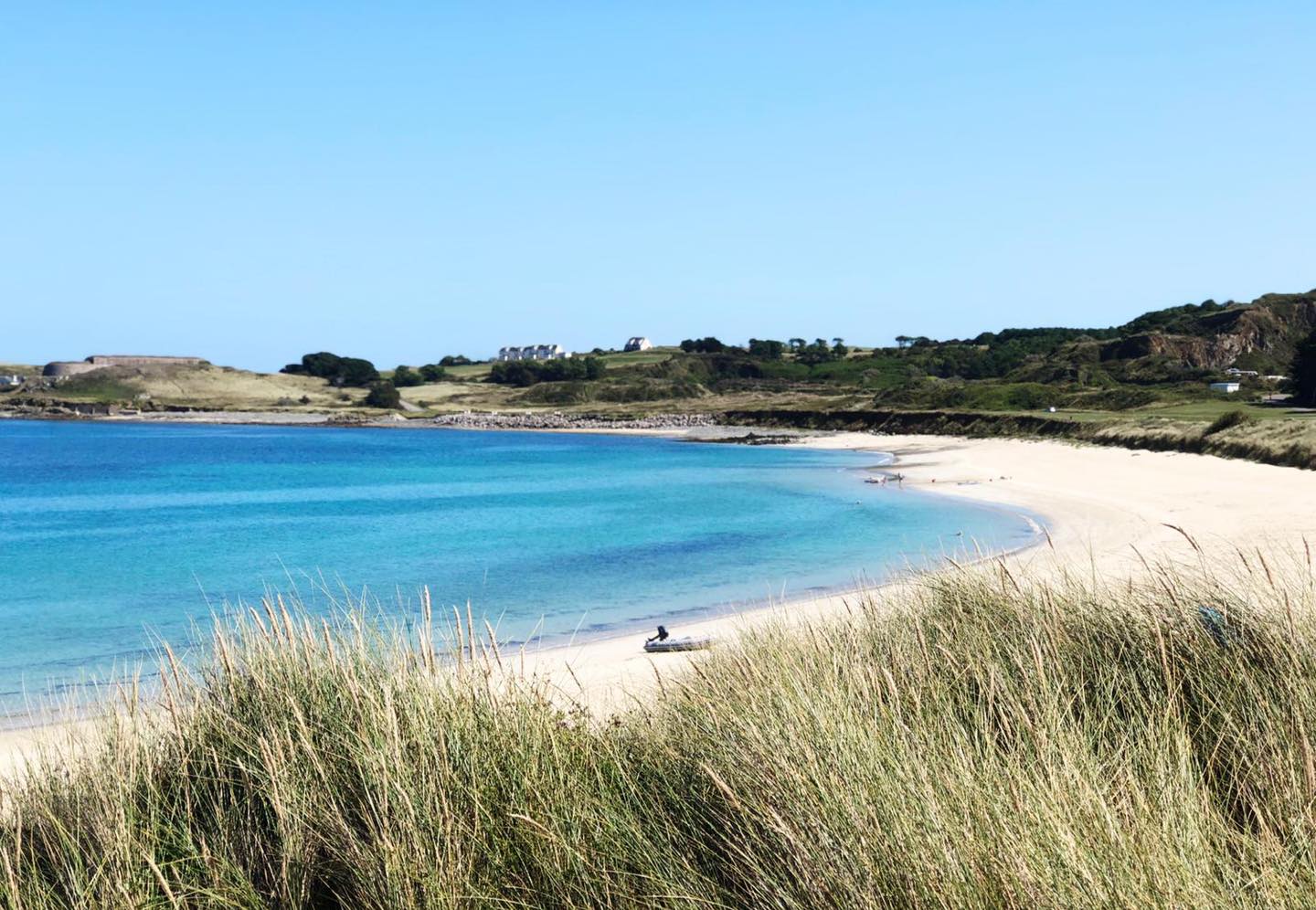 Braye beach